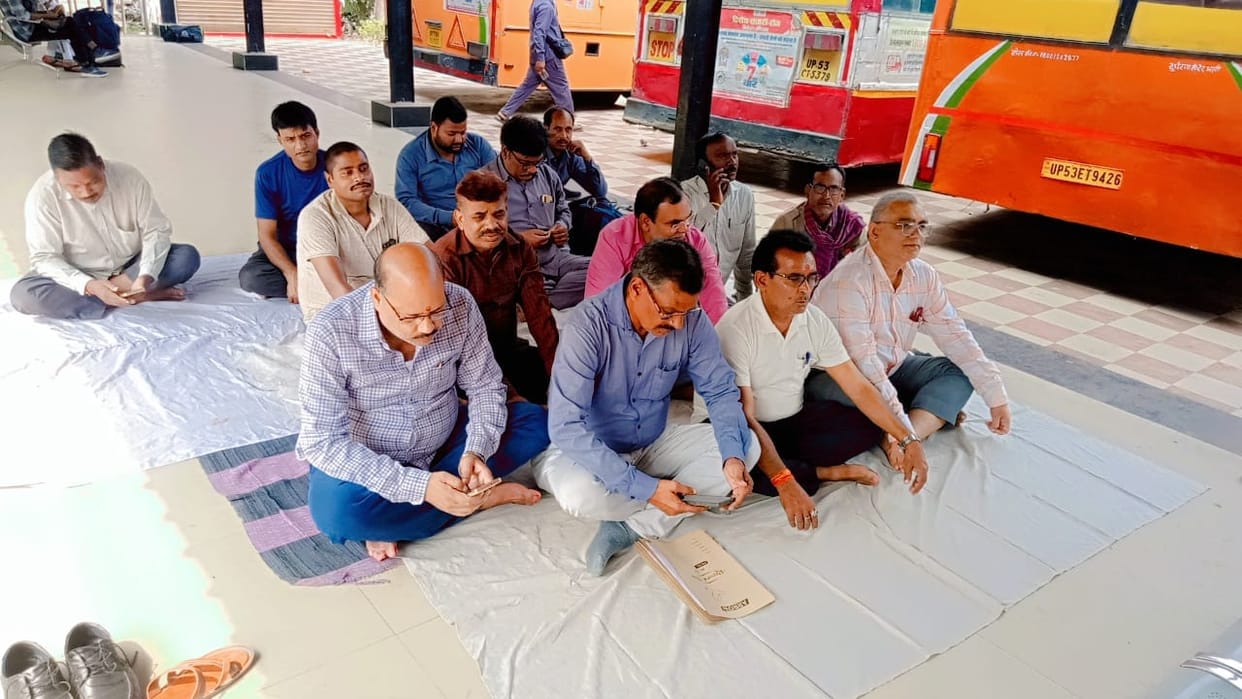 Roadways workers sitting on strike