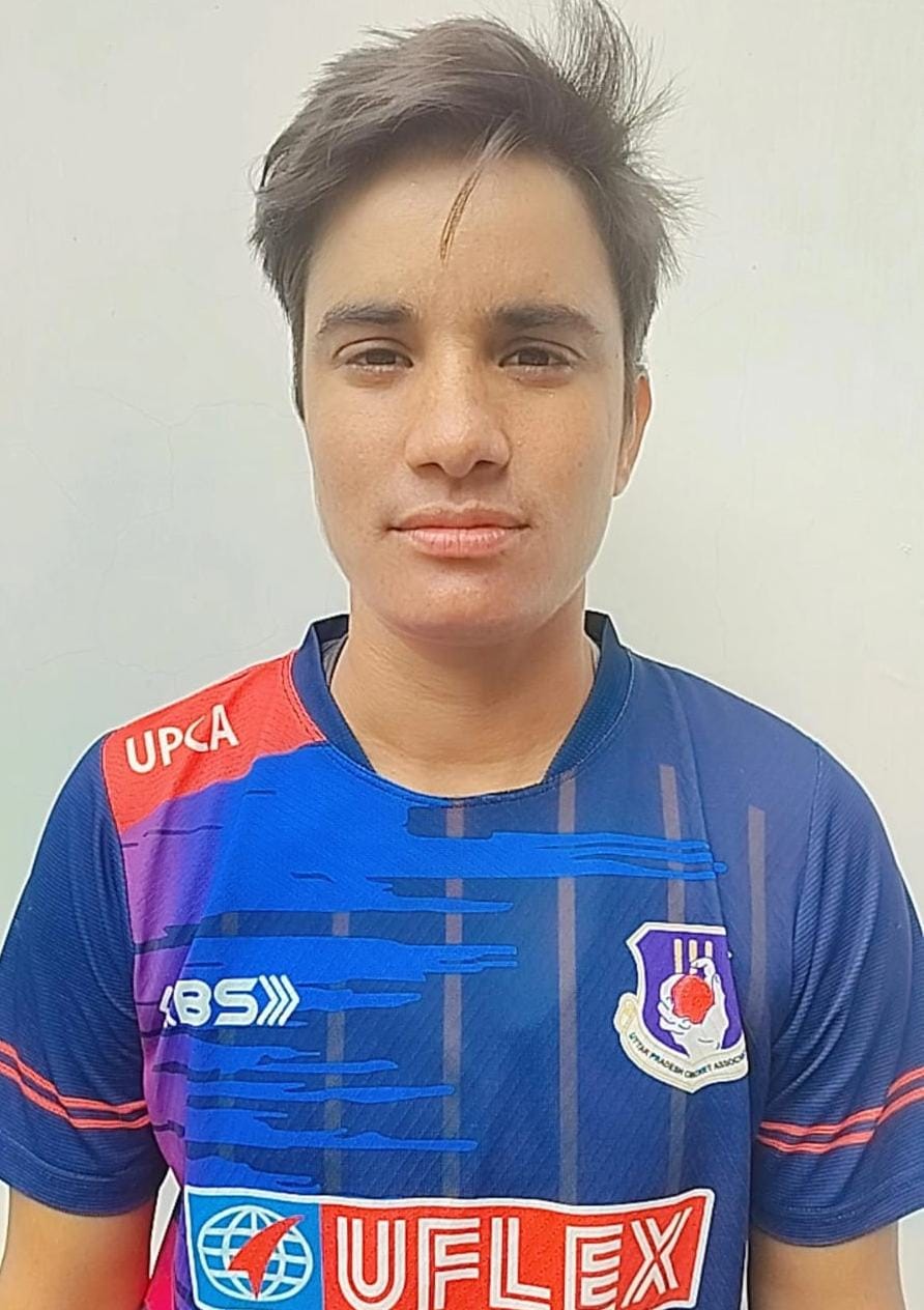 Nagla Pandit's Soti Raghuvanshi selected in senior women's cricket team