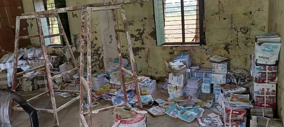Children's future in junk, books rotting in BRC