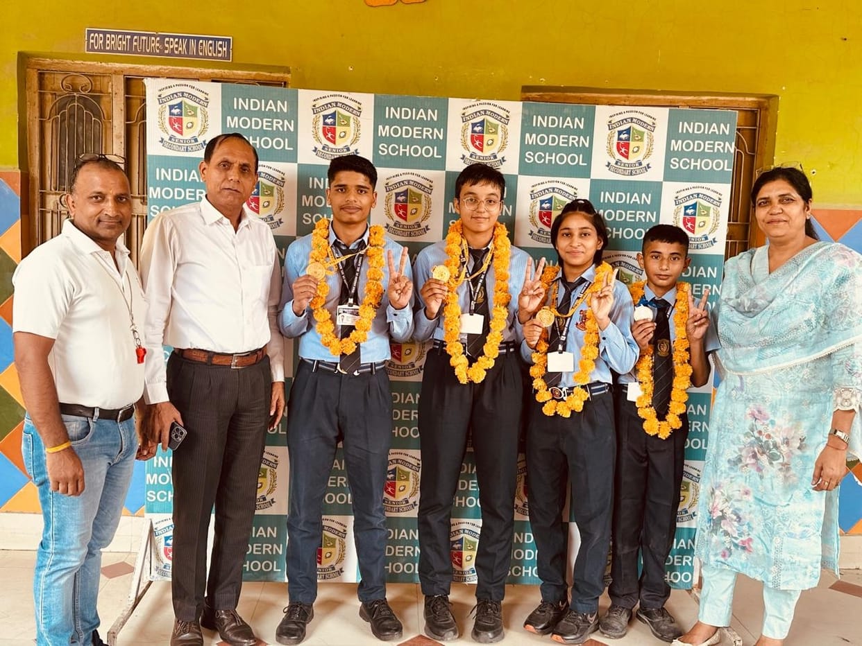 Welcomed the players who returned after winning medals in the National Judo Competition