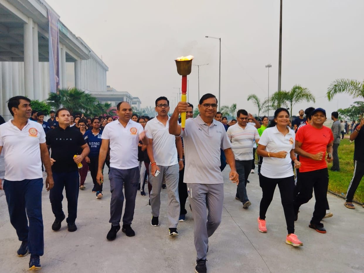 Sports started with marathon race and colourful presentation