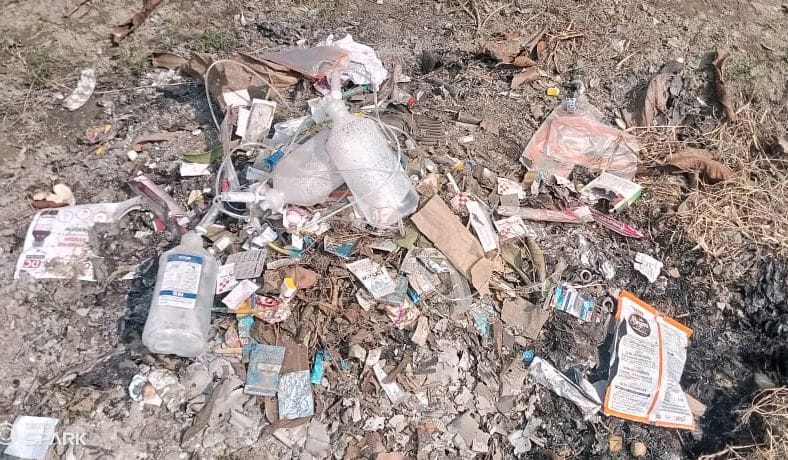 Medical waste lying near the hospital... risk of infection