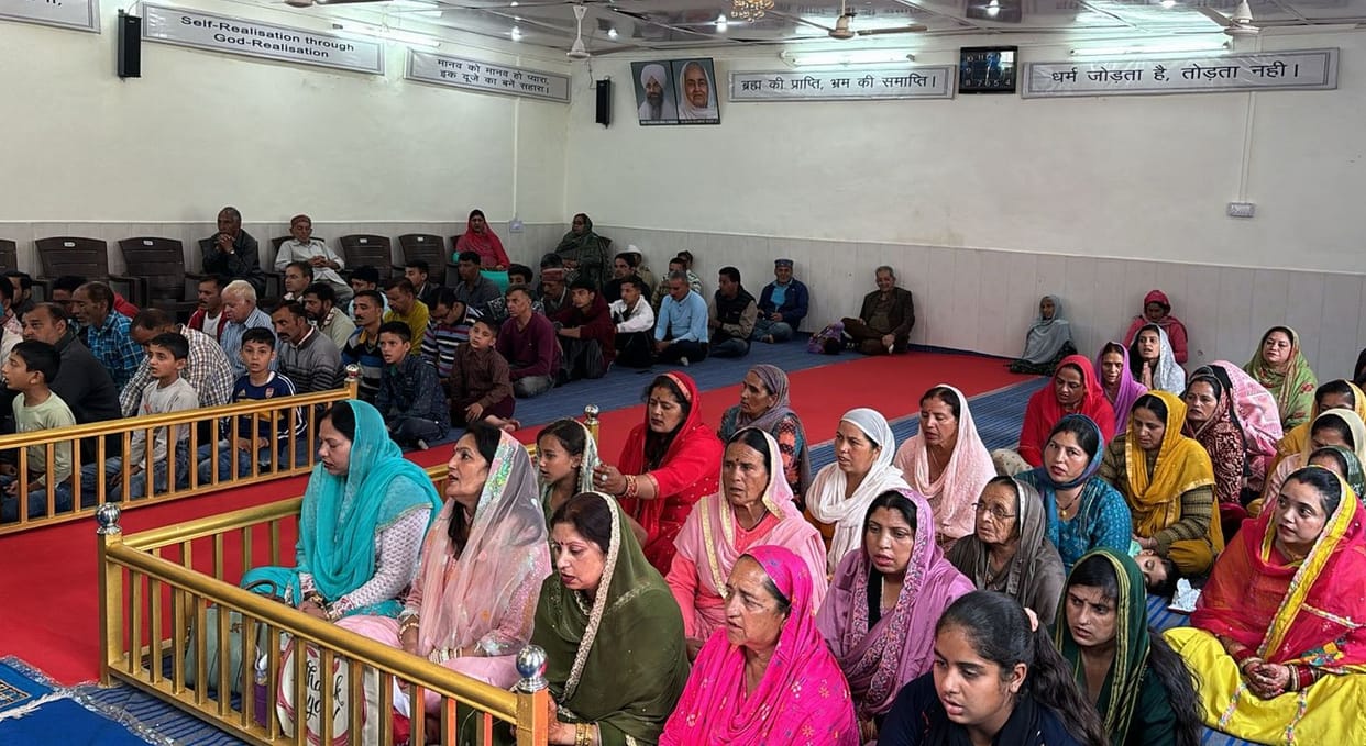 Devotion means remembering God: Surendra
