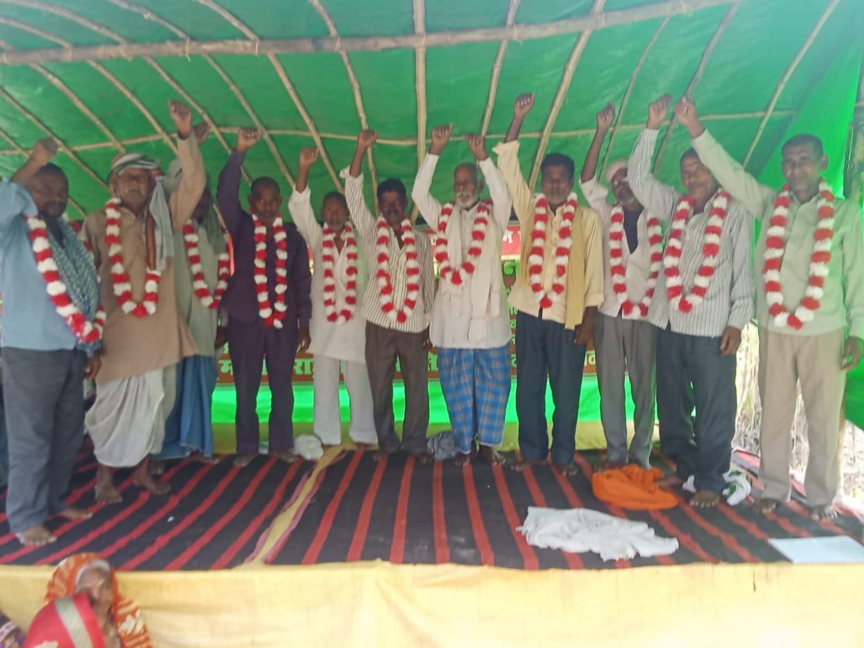 The indefinite sit-in turned into a gradual hunger strike