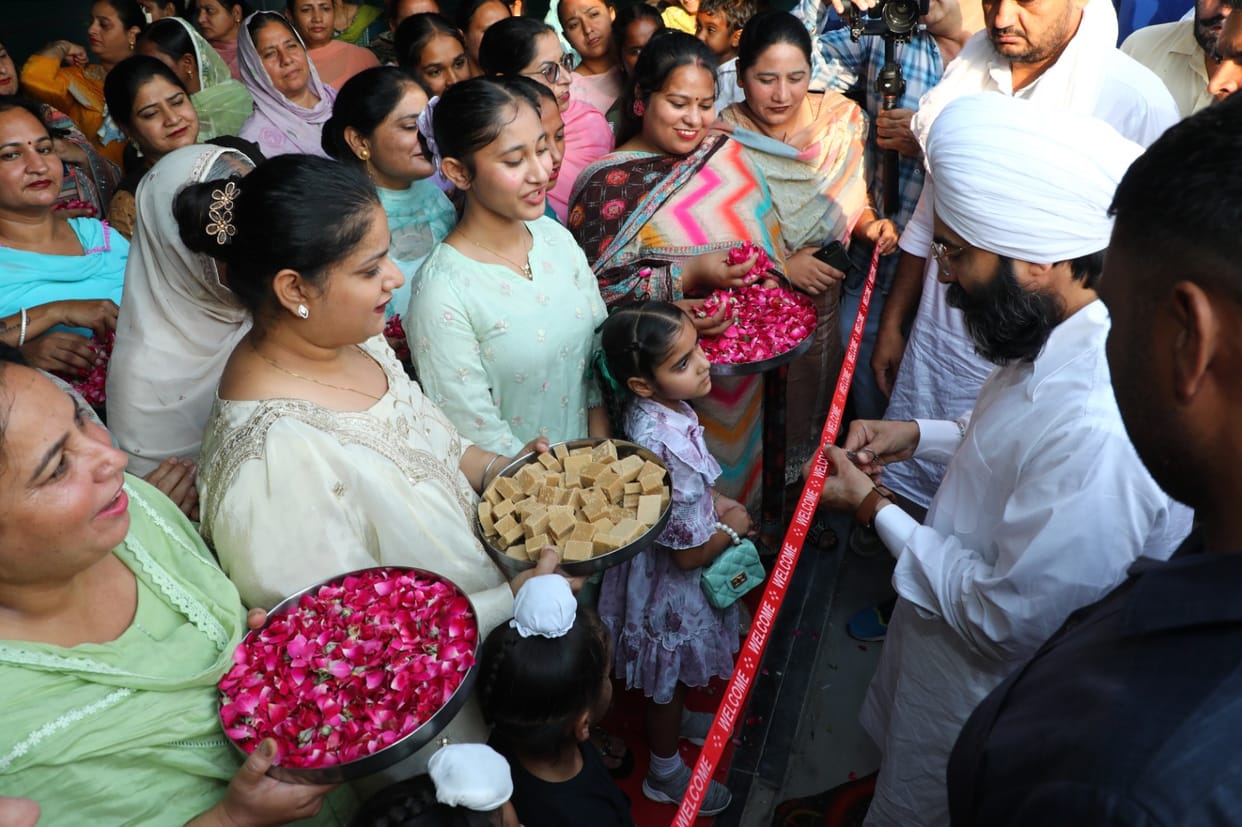Six badminton courts ready in Shri Gurdev Indoor Stadium, Santnagar