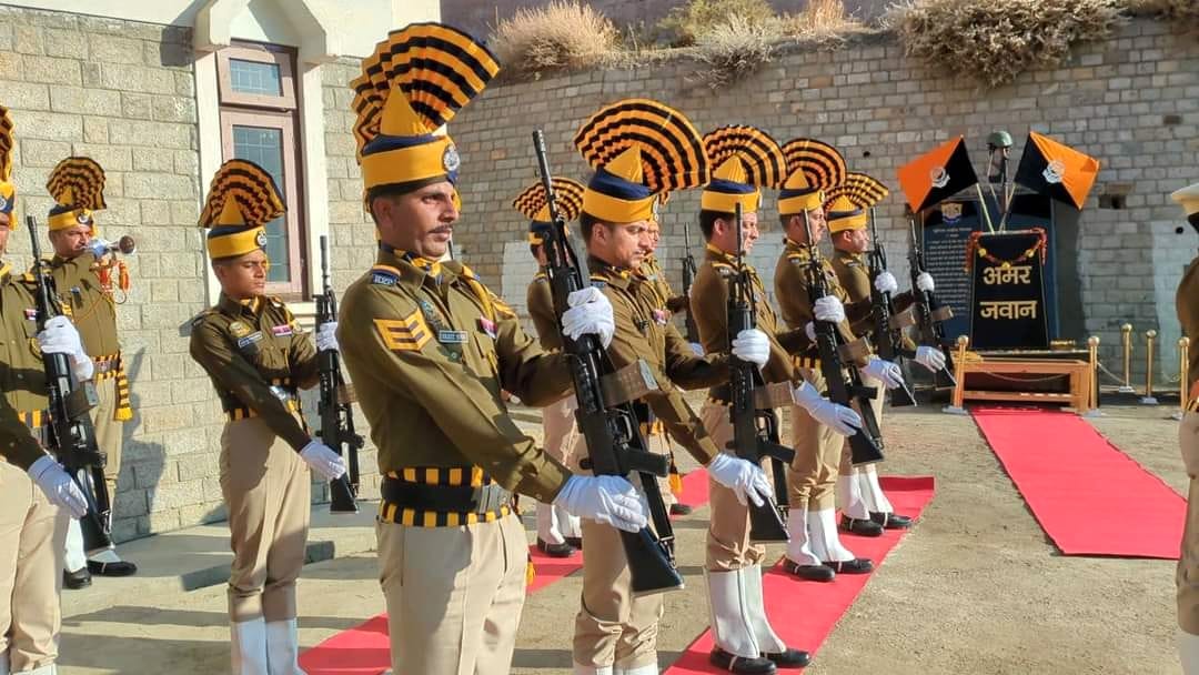 Tribute paid to police martyrs
