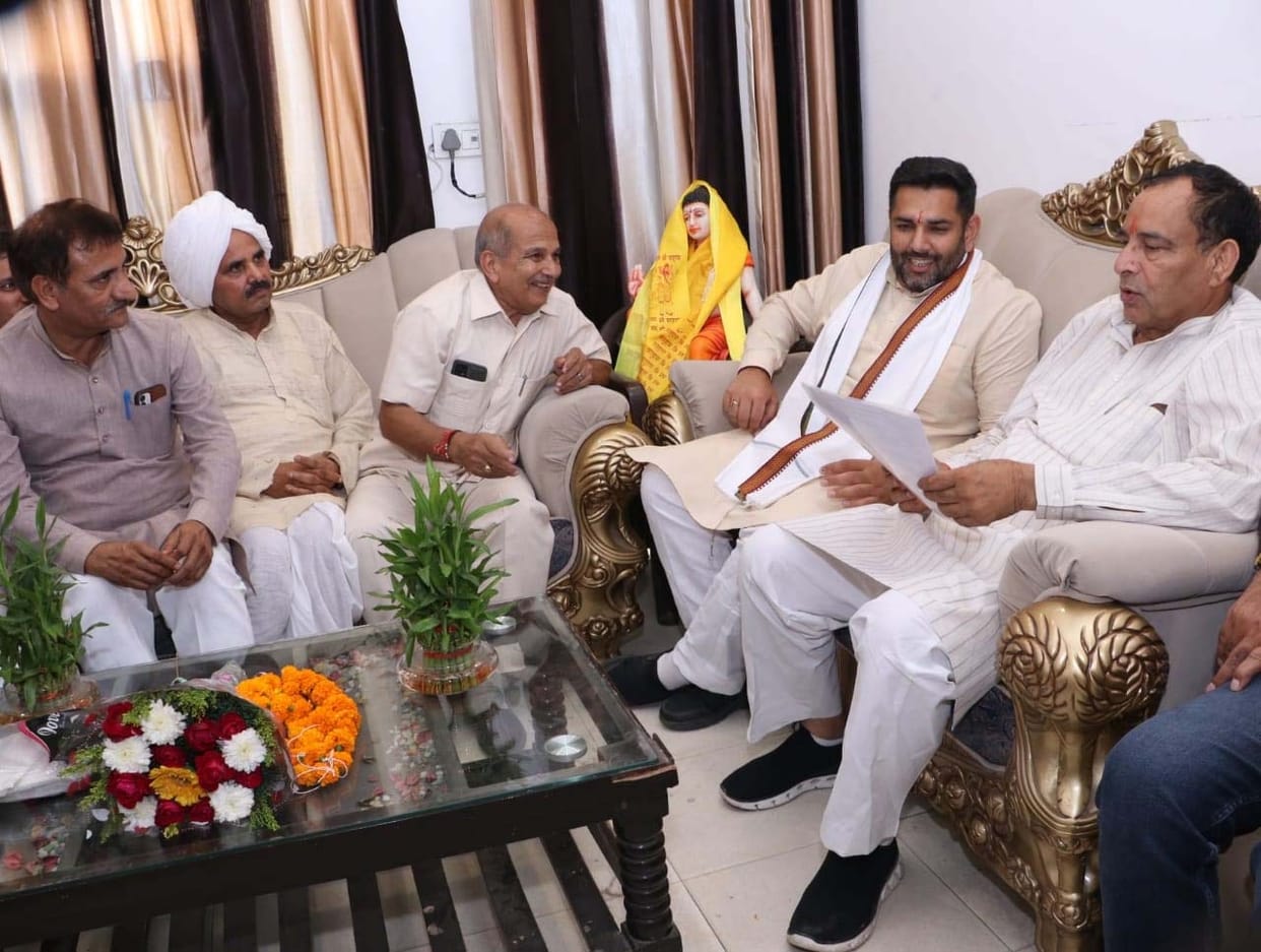 Honor of workers is the identity of BJP: Mohanlal Badoli