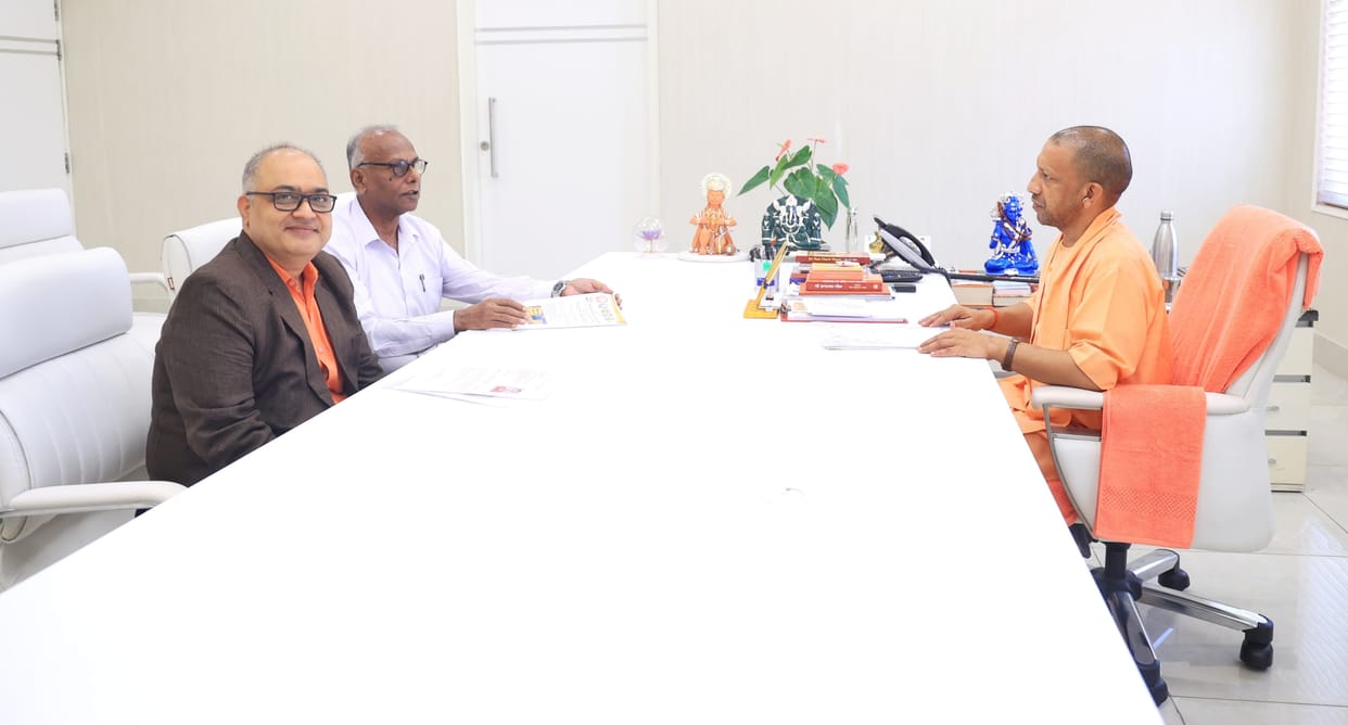Vice Chancellor demands from CM to convert VVIP guest house into hostel