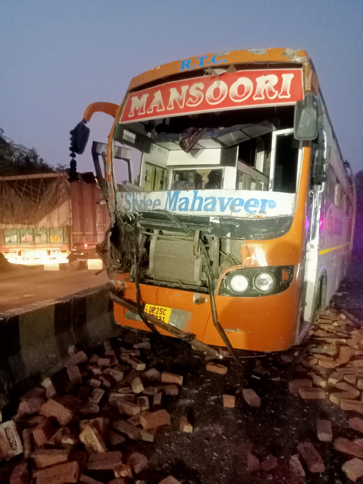Double decker bus collides with tractor-trolley, one seriously injured