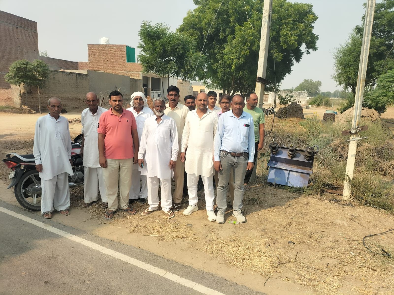 Transformer Caught Fire In Balsamand, Appliances Of 20 Houses Burnt, 3