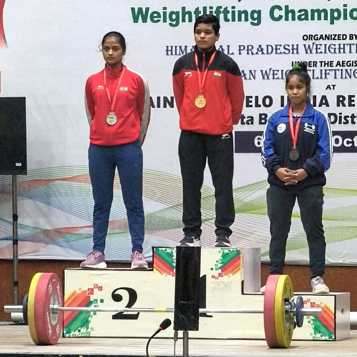 Mansi brought glory to the district, won the bronze medal