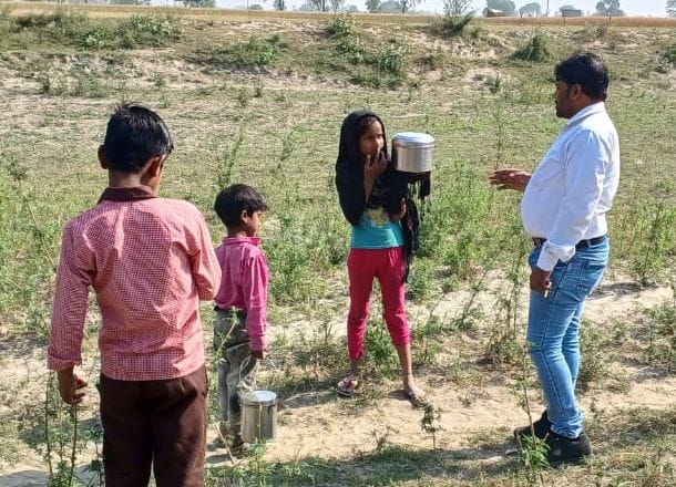 Children are busy harvesting paddy, teachers are worried due to low attendance
