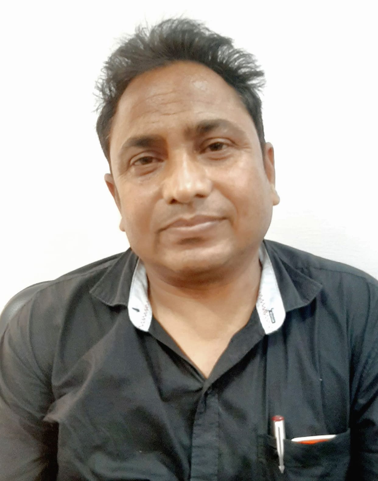 Thousands of rupees looted from a youth by giving him lift in a moving car