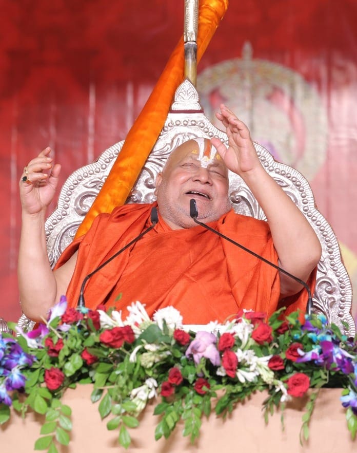 Poignant description of childhood pastimes of Lord Krishna, devotees became emotional