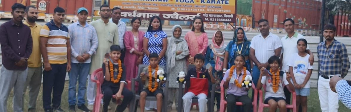 Players of BDSA Railway Academy won six medals in Karate.
