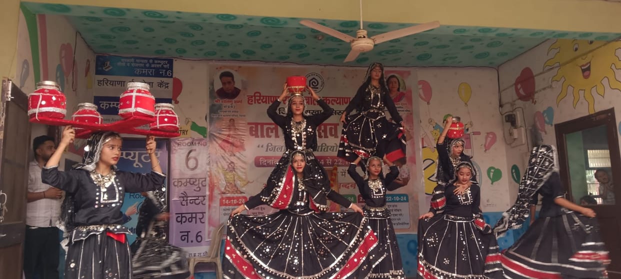 350 students from 41 teams showed their skills in the district level children's competition