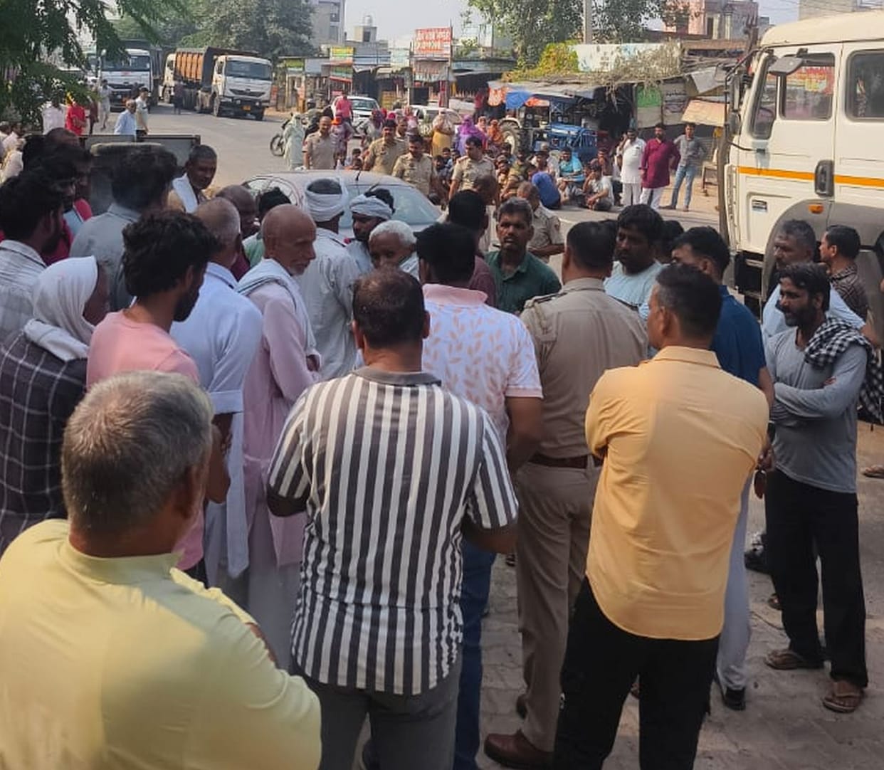 Villagers blocked NH for 3 hours
