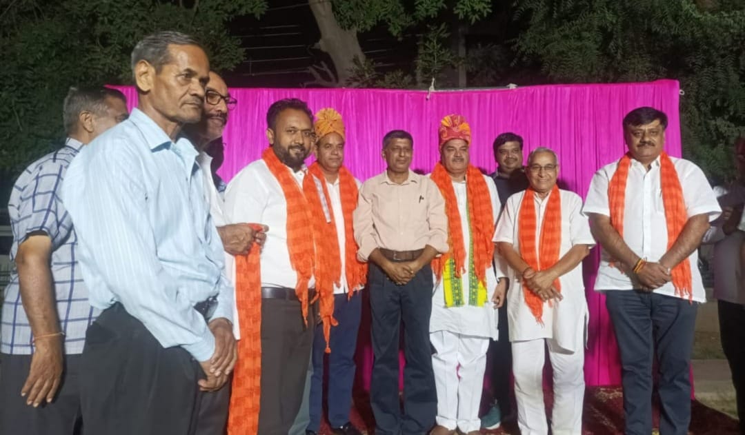 Diwali Milan Utsav celebrated in Sector-1