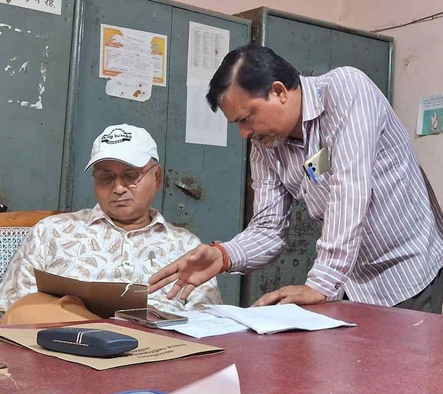 Government departments are holding back Rs 5.13 crore of the municipality