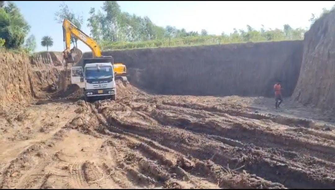Flood of illegal mining, responsible people silent