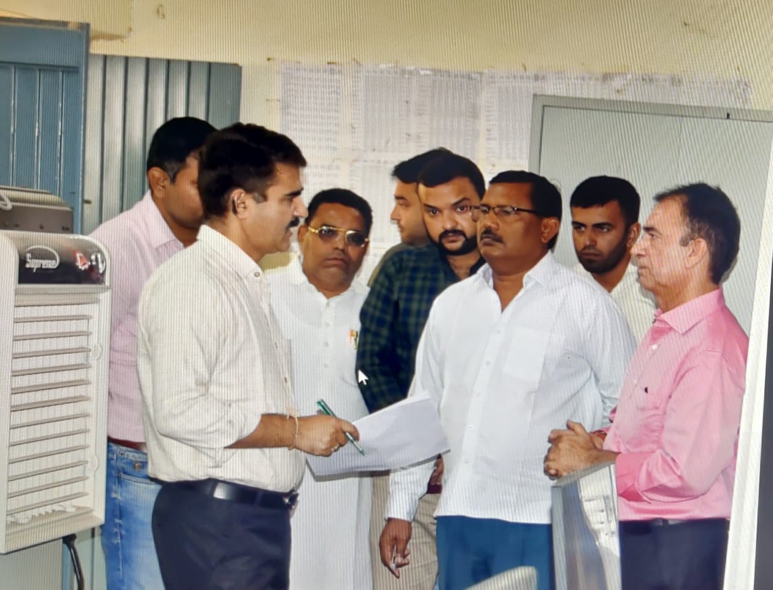 17 complaints were received in the camp, only 4 were resolved, instructions were given on the remaining