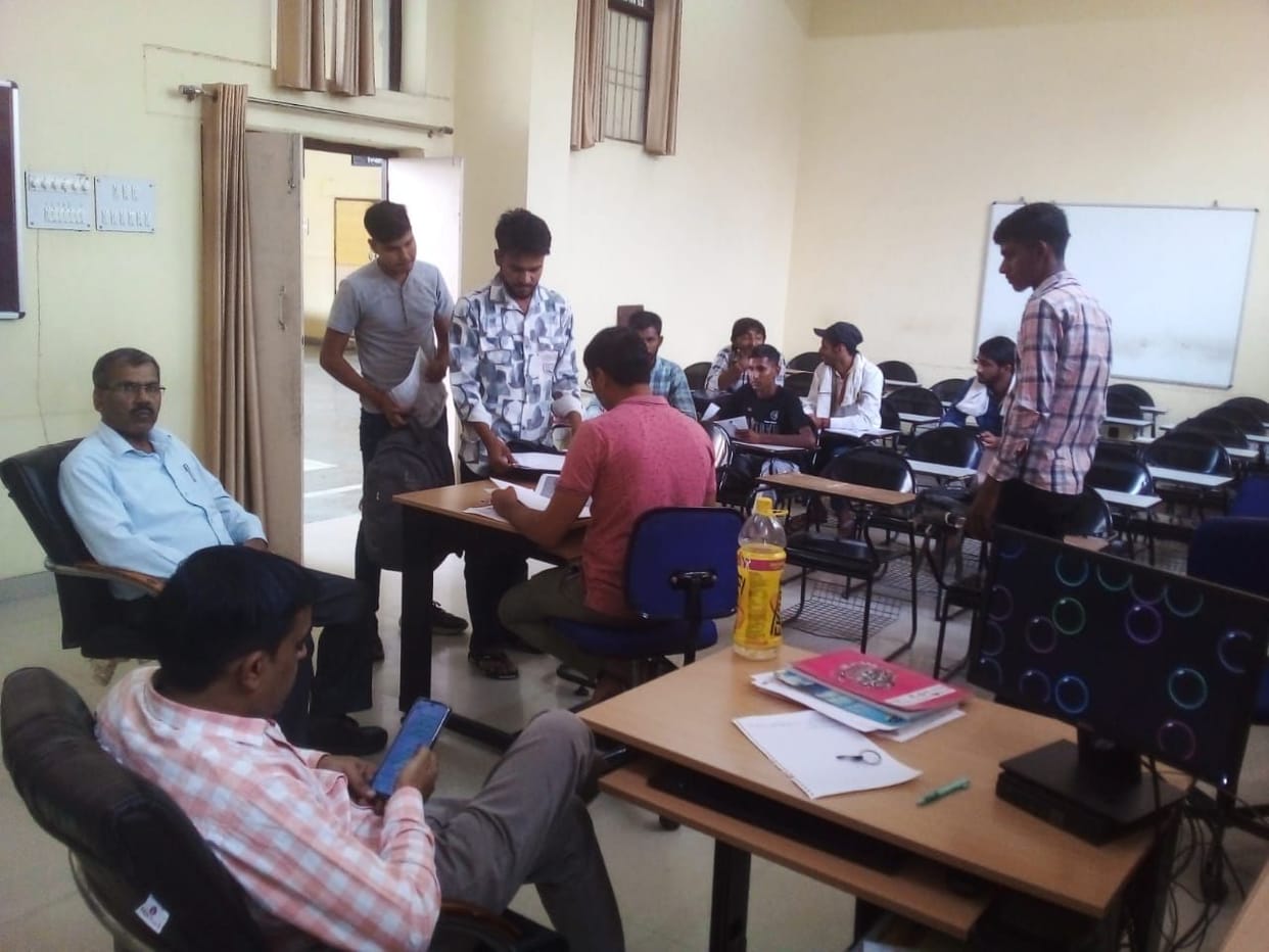 7 students took admission in three ITIs