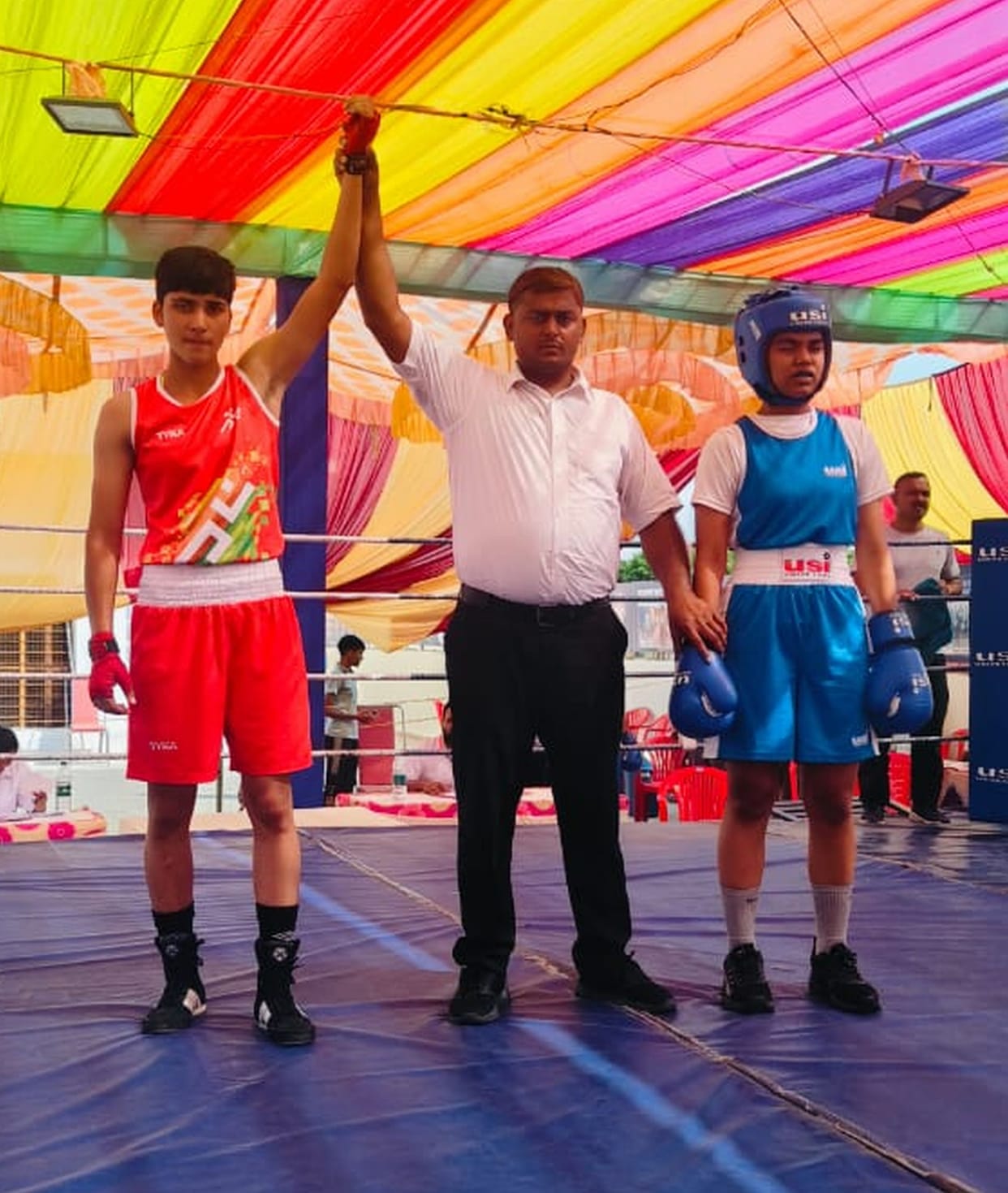 nisha won gold in national boxing