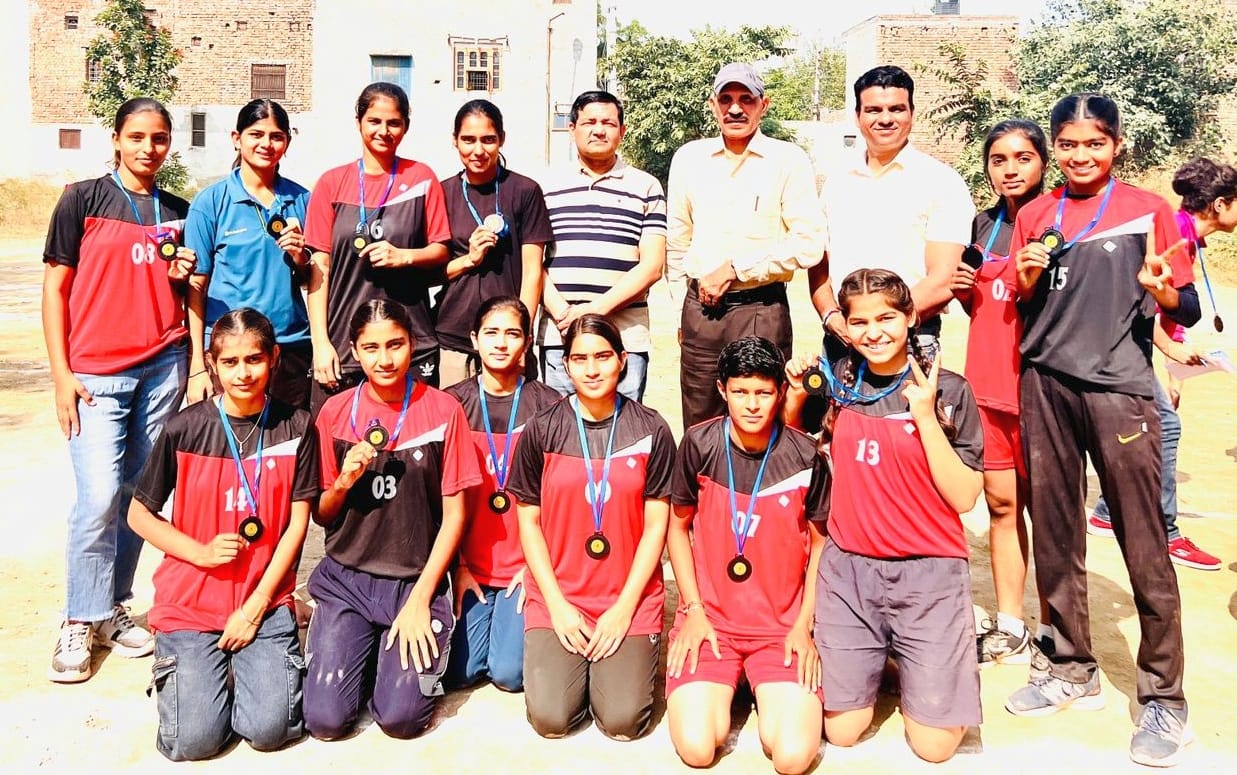 Anjali, Raksha, Khushi and Swati selected in CRSU Kho-Kho team