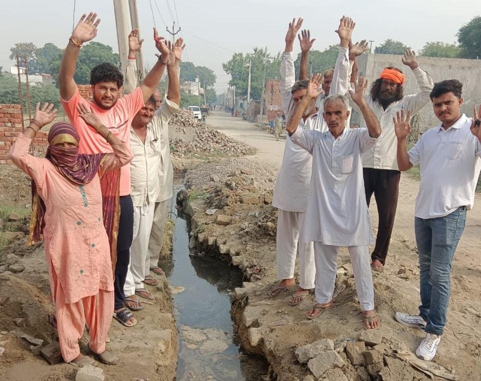 Water supply disrupted in village for 14 days, 150 families being affected