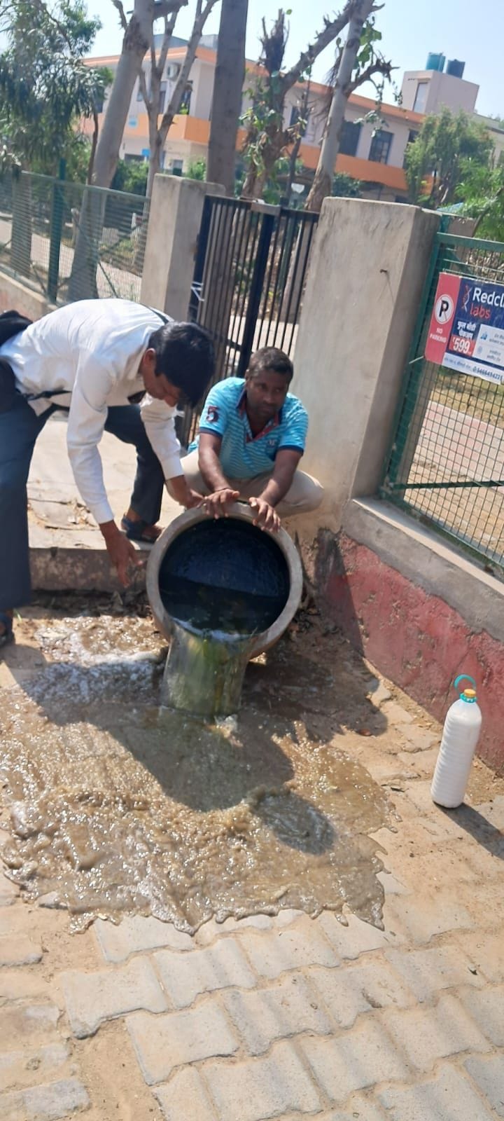 After one day's relief, 4 dengue patients found again