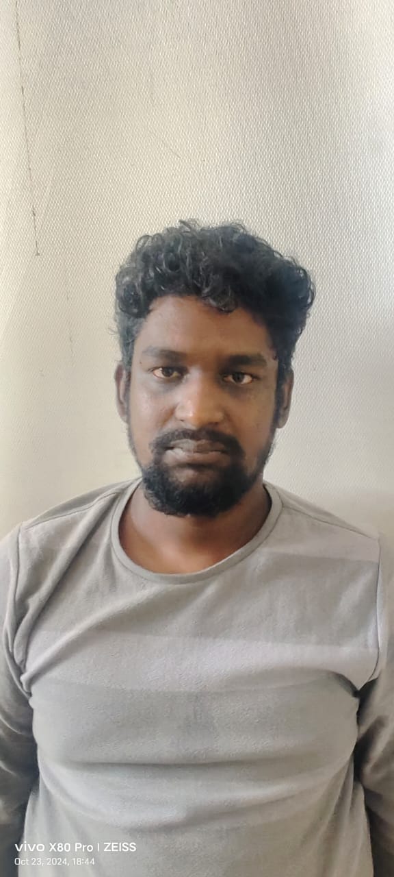 Two accused arrested for duping people of 29.11 lakhs by luring them with online car rating