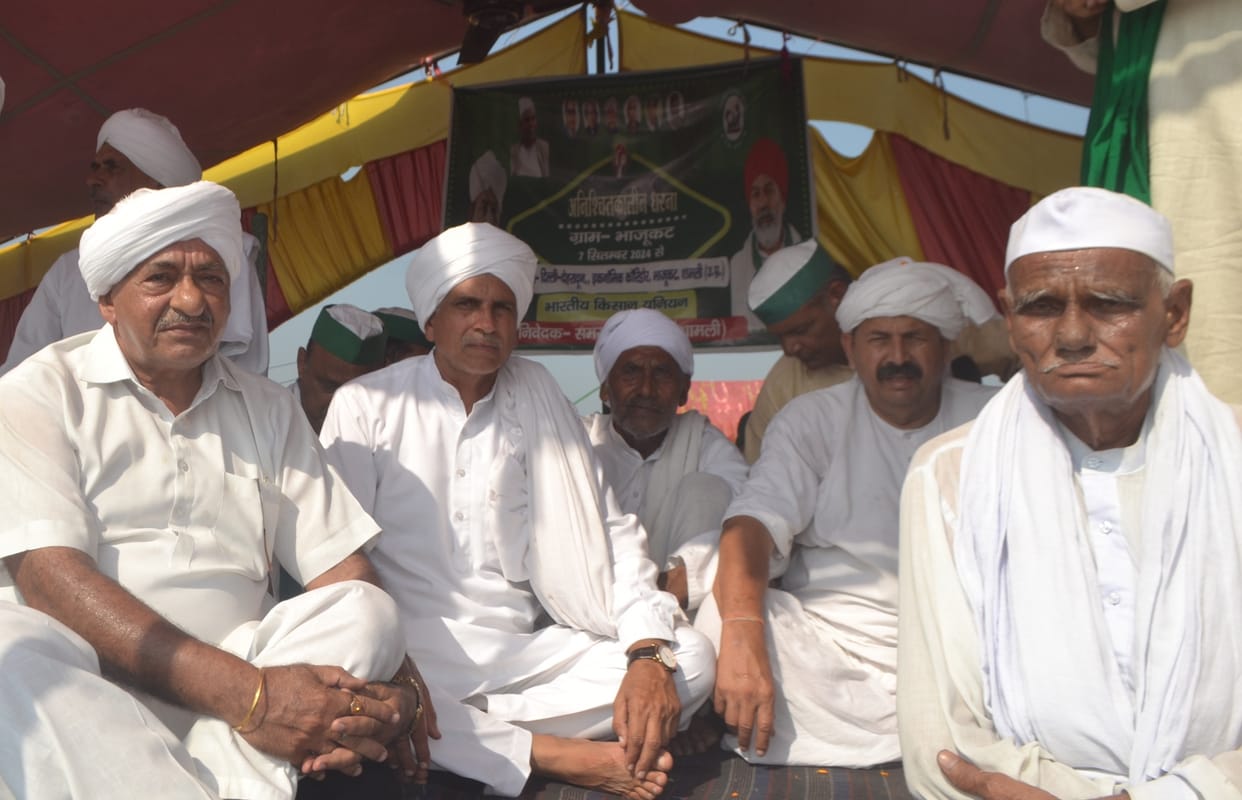 Warning of strike at Baghpat, Dehradun and Delhi border also