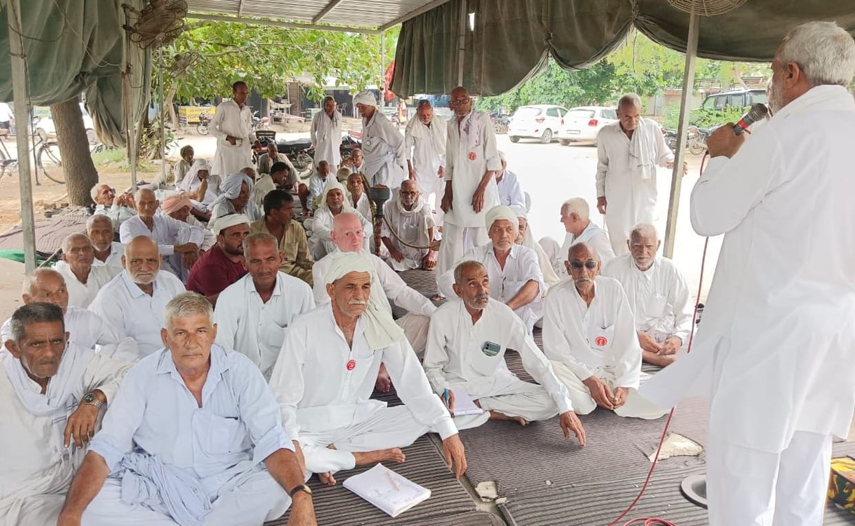 Farmers are being made criminals for pollution: Balbir