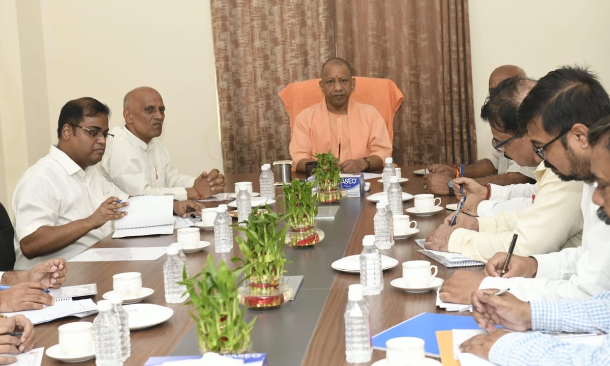 Gorakhpur News: Ayush University should have unique courses along with traditional ones: CM