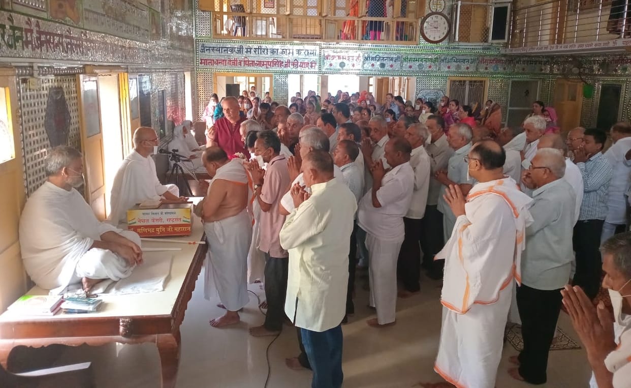 Man is struggling with mental stress and sorrows: Dr. Manibhadra