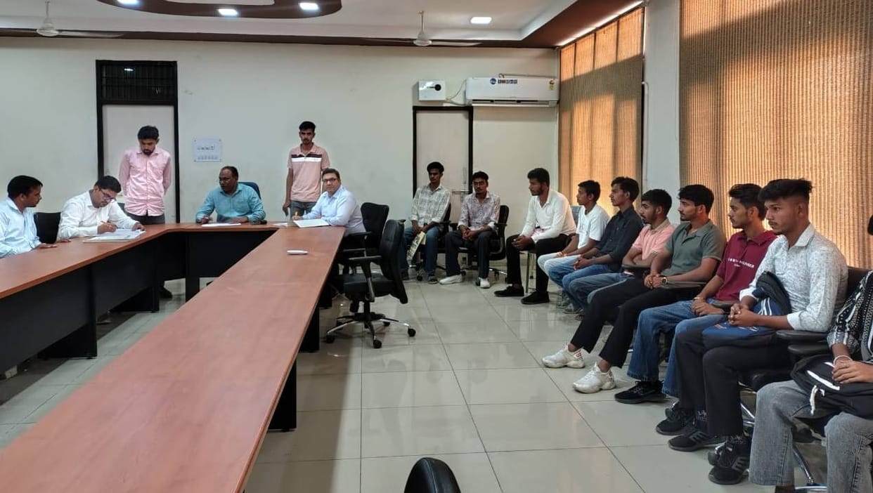 Admissions were done on vacant seats in polytechnic institutes, seats in colleges remained vacant again