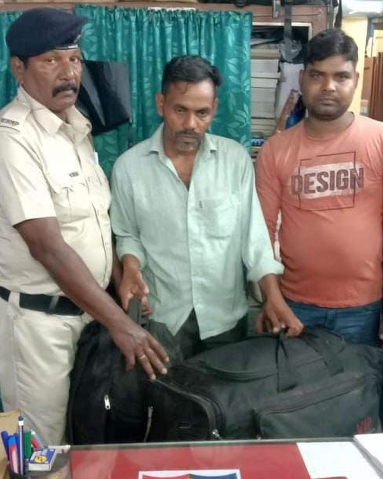 Young man returning from Algeria found in Kolkata