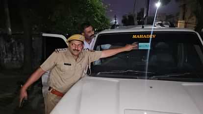 Ajmer News: विधायक का स्टीकर लगाकर रौब झाड़ रहे युवक को पुलिस ने सिखाया सबक, एमवी एक्ट में जब्त की गाड़ी Ajmer News: Police seized the car with MLA's sticker under MV Act