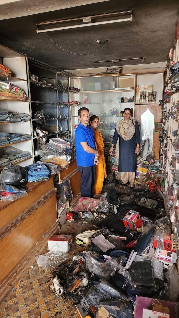 No officer arrived even on the third day after the fire incident: Vandana