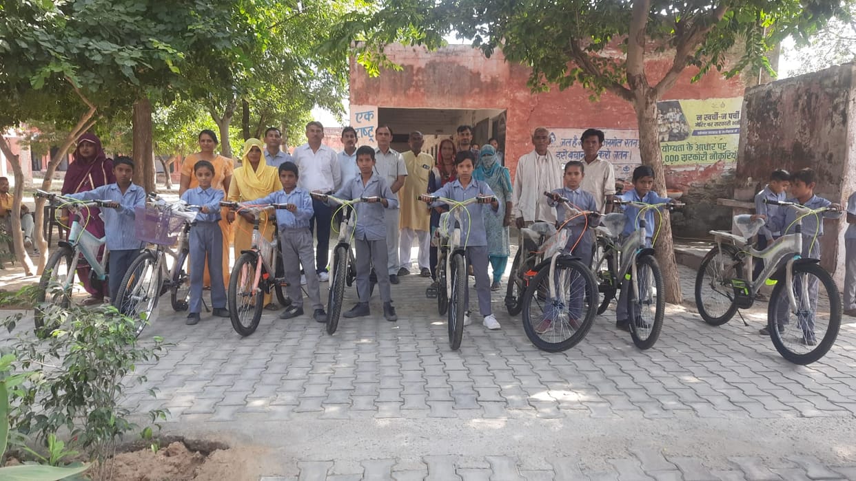 Children of Sanjarpur Vidyalaya got bicycles