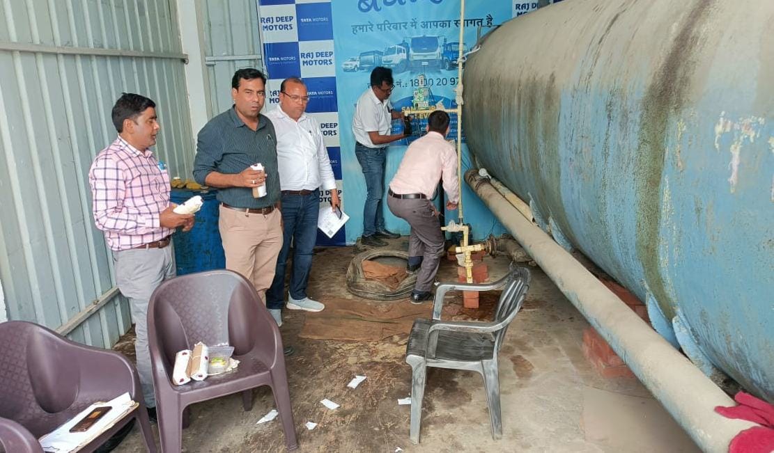 Open refined worth Rs 12 lakh brought to spend on Diwali seized