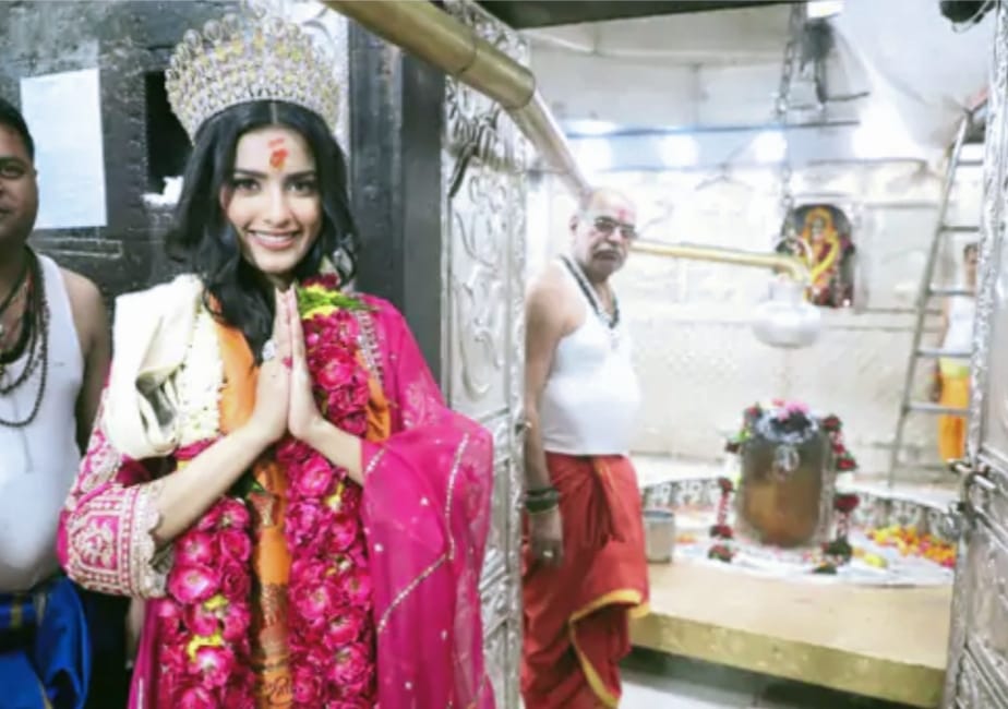 Miss India Nikita Porwal: Miss India Nikita arrived to see Mahakal