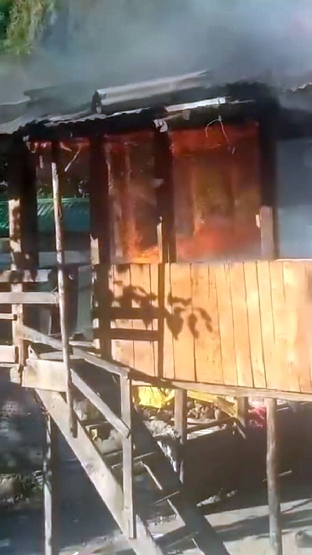 Two and a half storey house burnt in Kalang of Laghati, three families affected