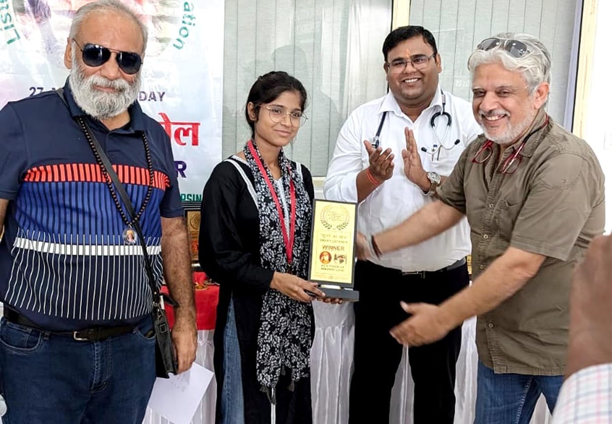 Zainab and Ravi received the Best Listener Award