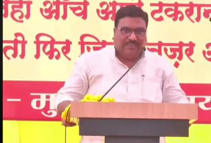 उपचुनाव में जुबानी जंग,,