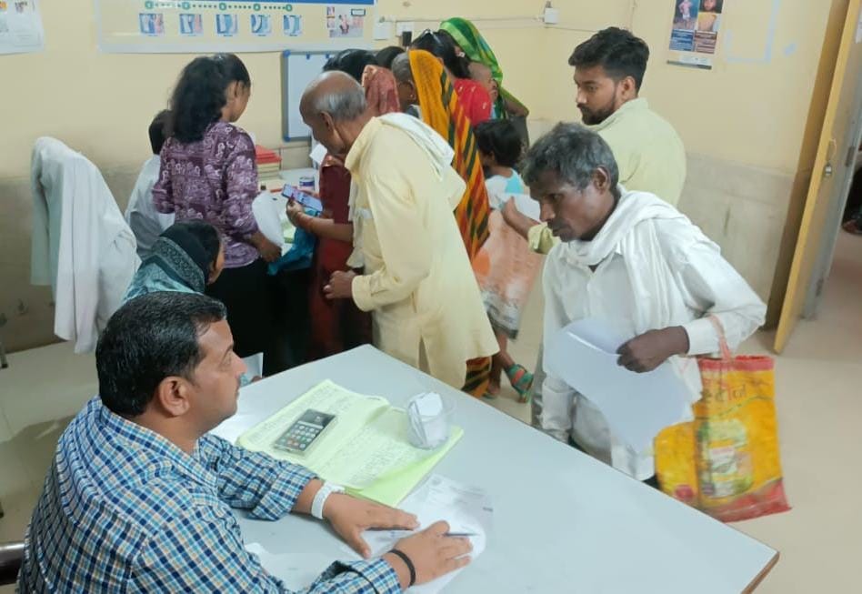 Treatment not available at CHC, patients forced to go to district hospital