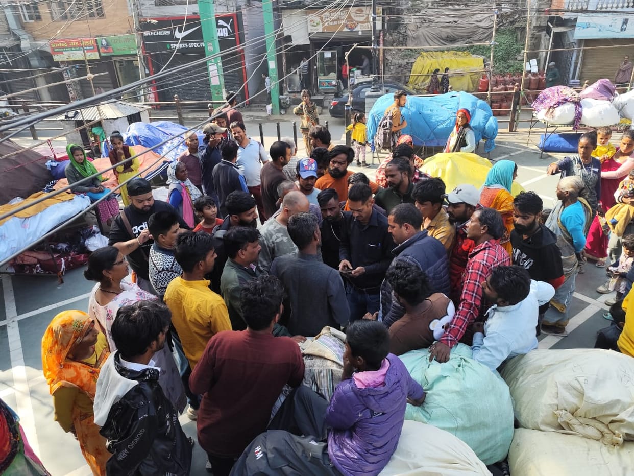 When action was taken, the traders themselves reached the office to give the warning.