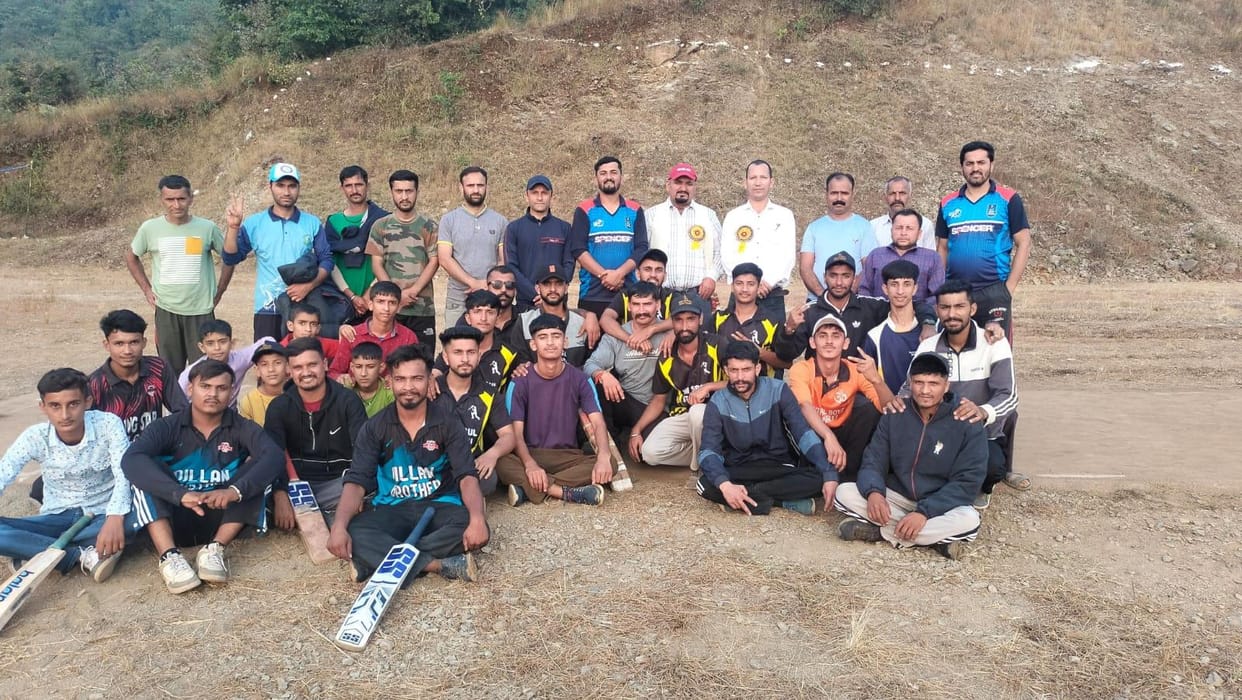cricket pratiyogita begin in taorun