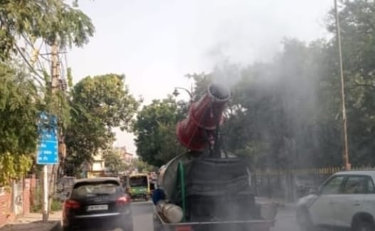 Corporation sprayed water on roads, commissioner pulled up officers for cleaning