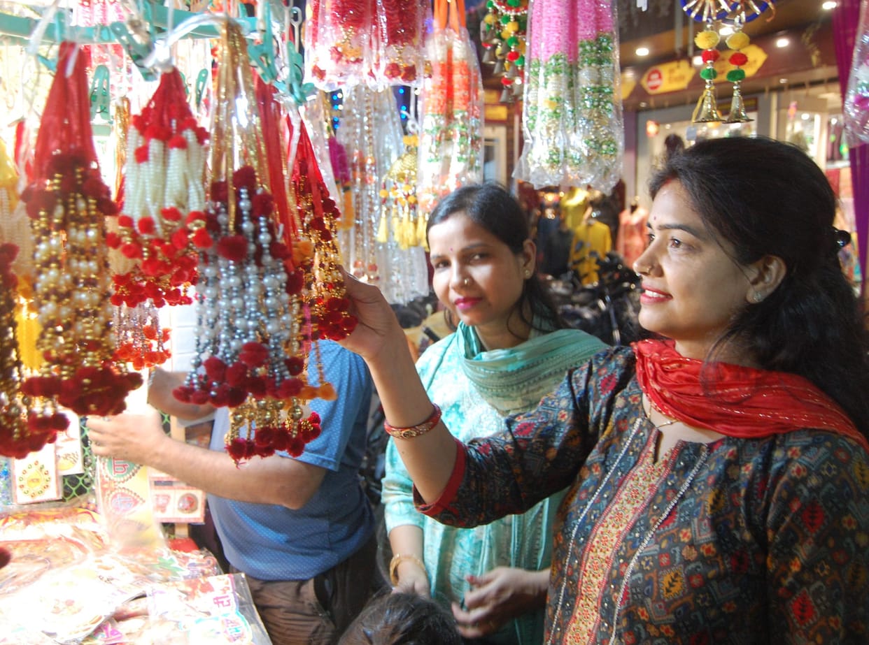 Dhanteras...money rains in the market on the second day too